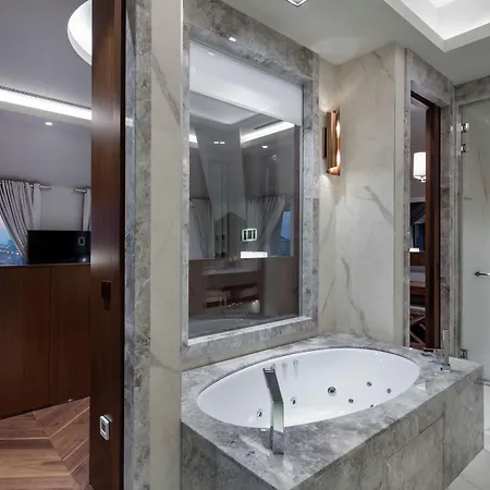 Doubletree By Hilton