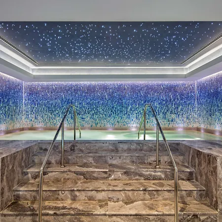 Doubletree By Hilton Skopje