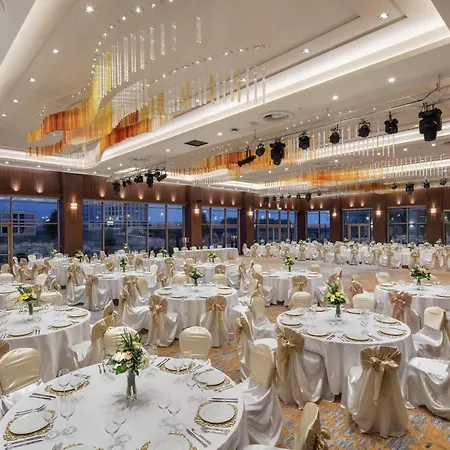 Doubletree By Hilton Hotel Skopje