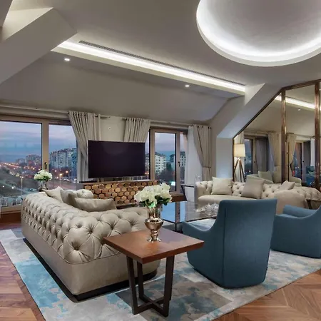 Hotel Doubletree By Hilton Skopje