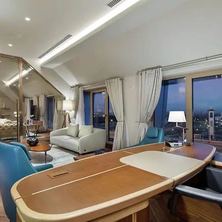 Doubletree By Hilton