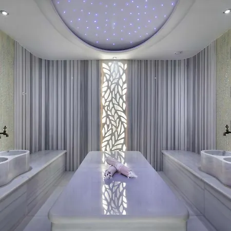Doubletree By Hilton 5* Üsküp