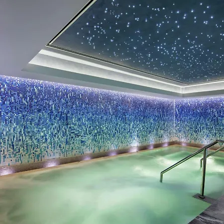 Hotel Doubletree By Hilton