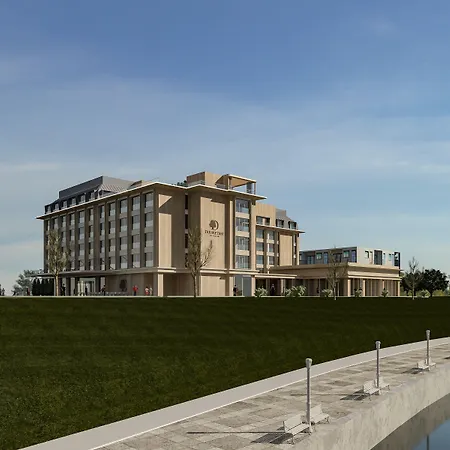 Doubletree By Hilton סקופיה