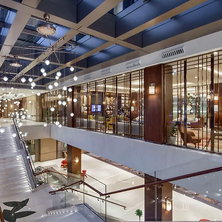 מלון Doubletree By Hilton