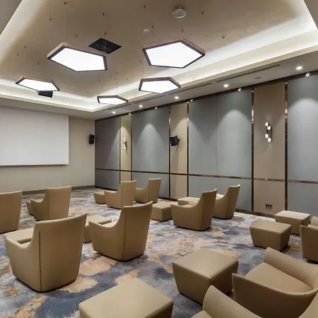 Hotel Doubletree By Hilton Skopje