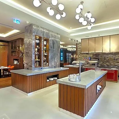 Doubletree By Hilton 5* סקופיה