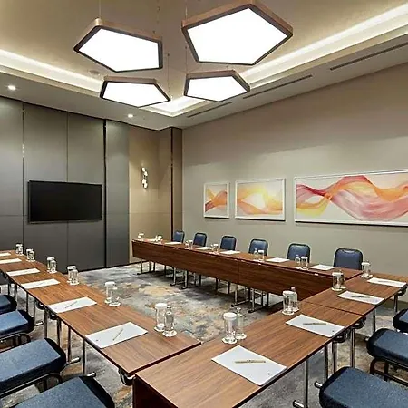 Doubletree By Hilton 5*
