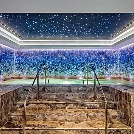 Doubletree By Hilton מלון סקופיה