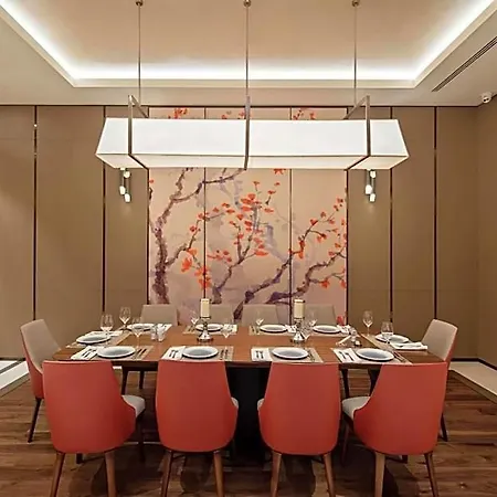 מלון Doubletree By Hilton 5*