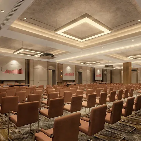 Doubletree By Hilton 5*
