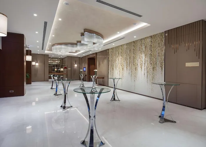 Doubletree By Hilton Отель 5*