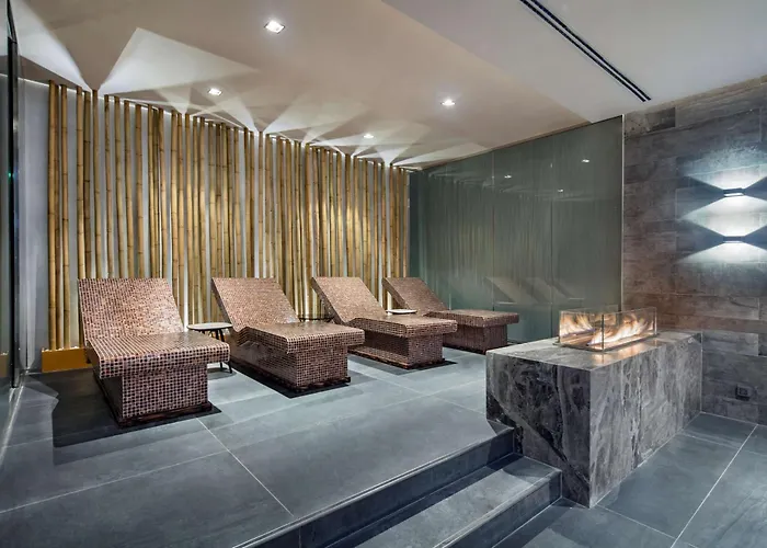 Doubletree By Hilton Отель 5*