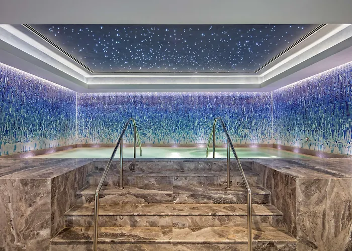 Doubletree By Hilton